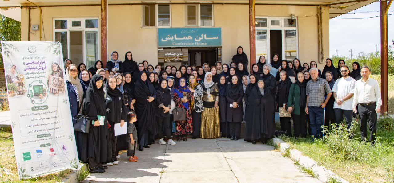 نقش بی‌بدیل بانوان روستایی و عشایری در تحقق امنیت غذایی کشور/ تجارت الکترونیک؛ پیشران رونق تولیدات روستایی